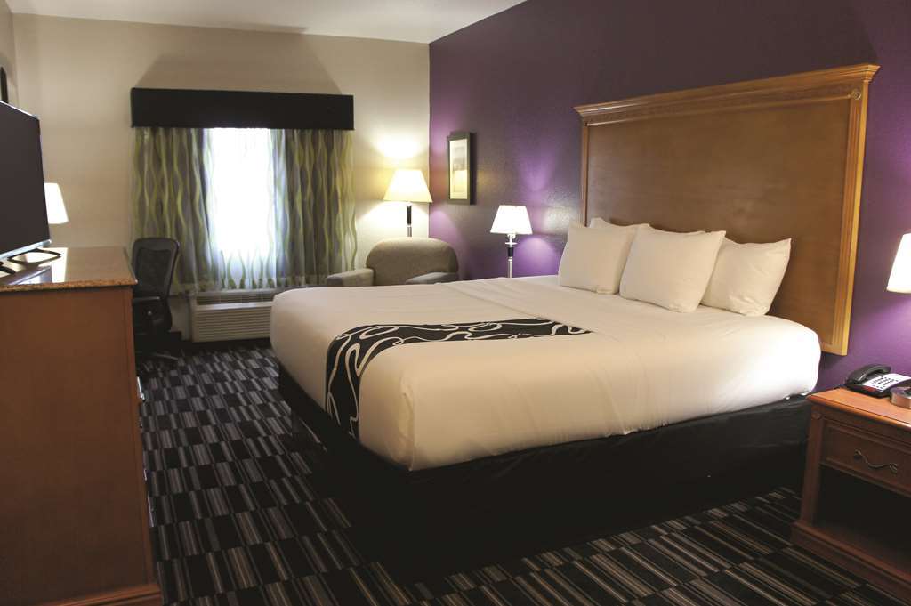 La Quinta By Wyndham Ada Hotel Стая снимка